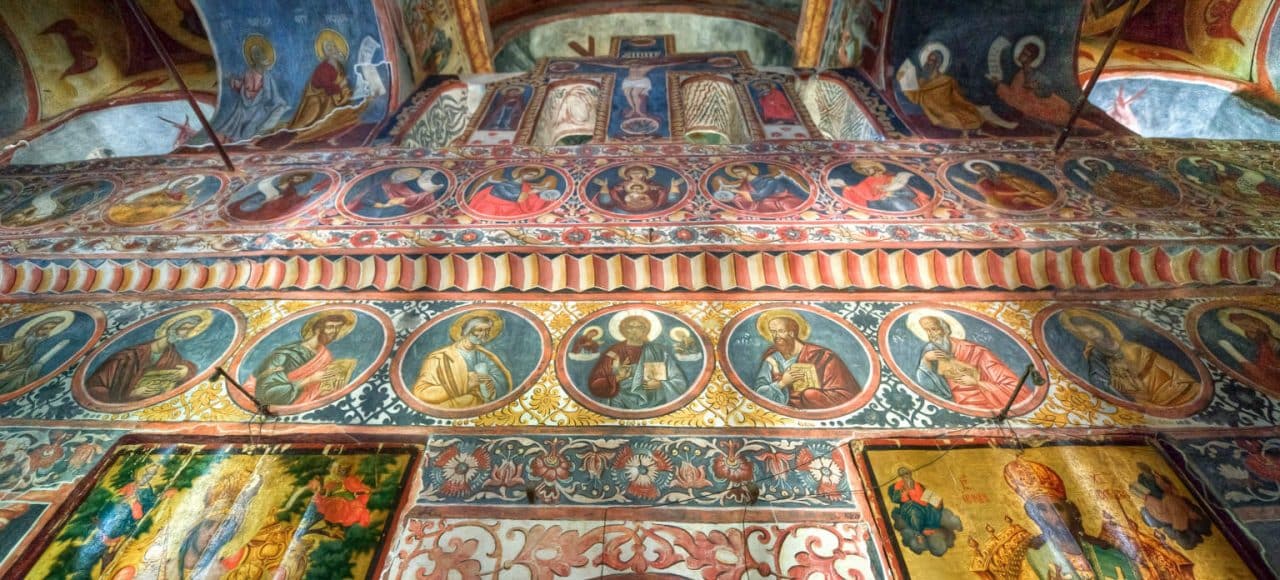 Romania-Bucharest-St-George-Church-Mural-Painting-Gary-Arndt-2011-cropped-1280x580