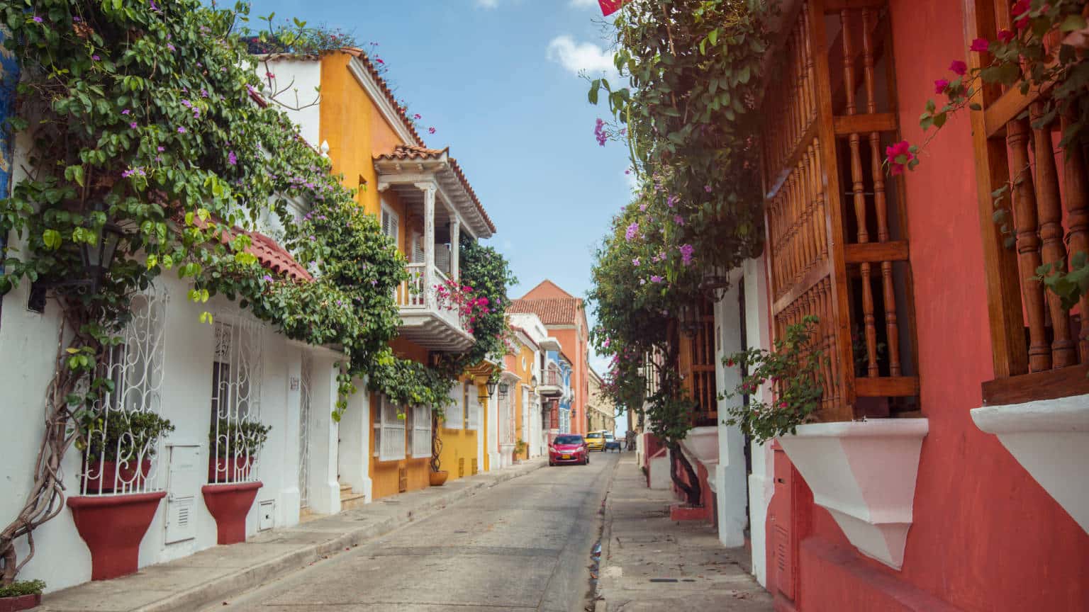 Colombia-Cartegena-Street