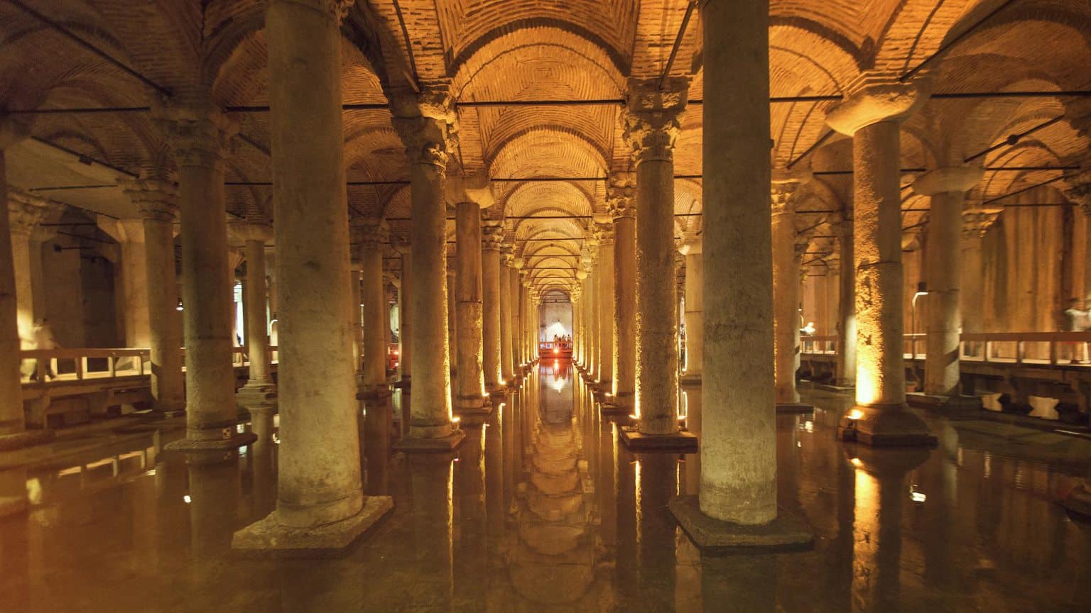 Turkey Istanbul Underground Cistern Cropped