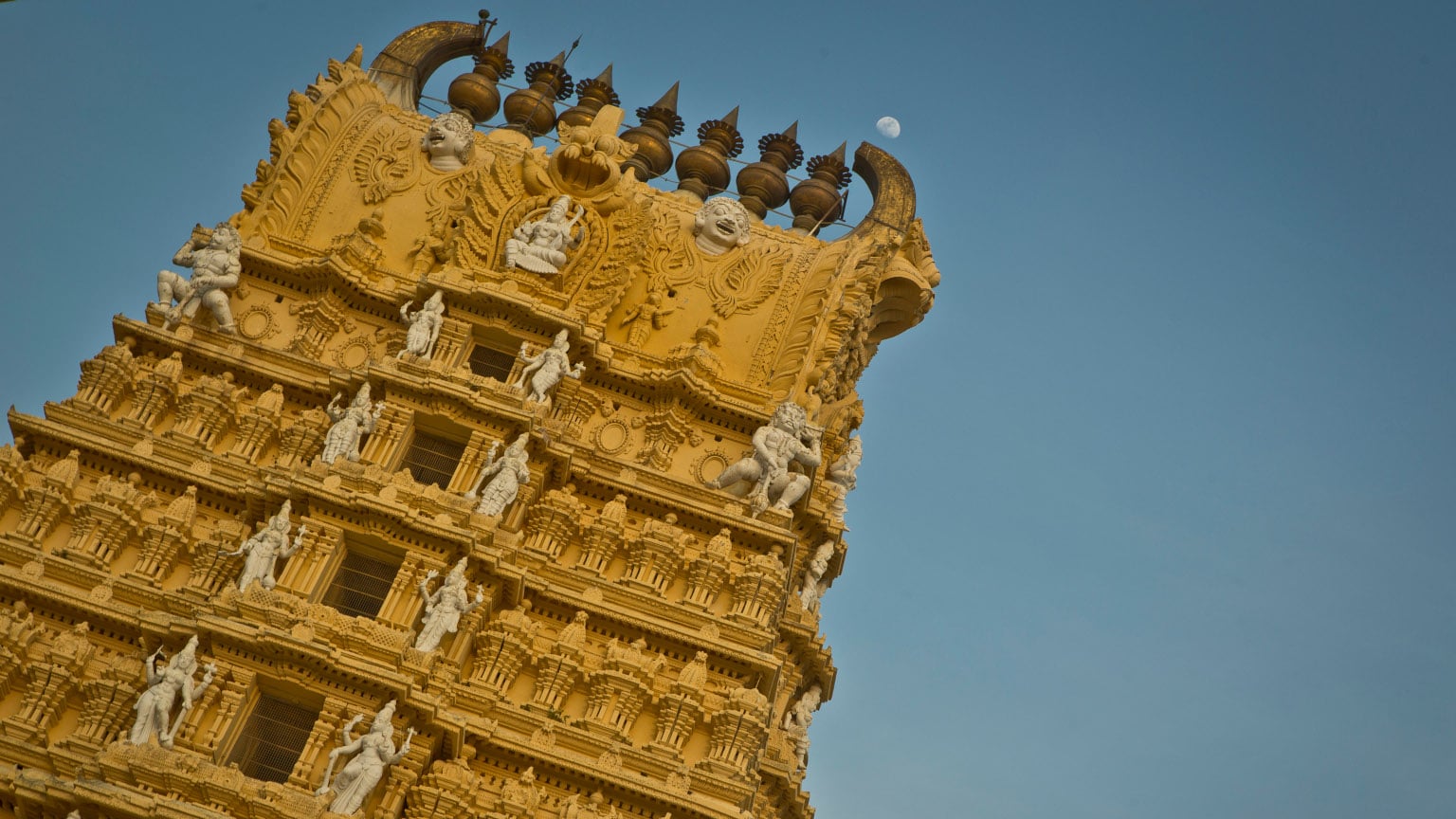 India Mysore Chamundeshwari Temple Cropped