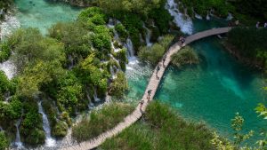 Croatia 4/10/2027